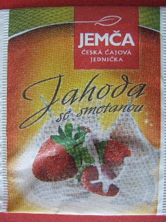 004   Jahoda se smetanou